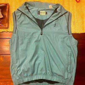 PGA Tour sleeveless windbreaker - size: Men’s Large